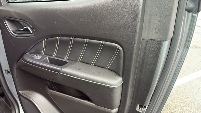 Used 2021 GMC Canyon Denali image 28