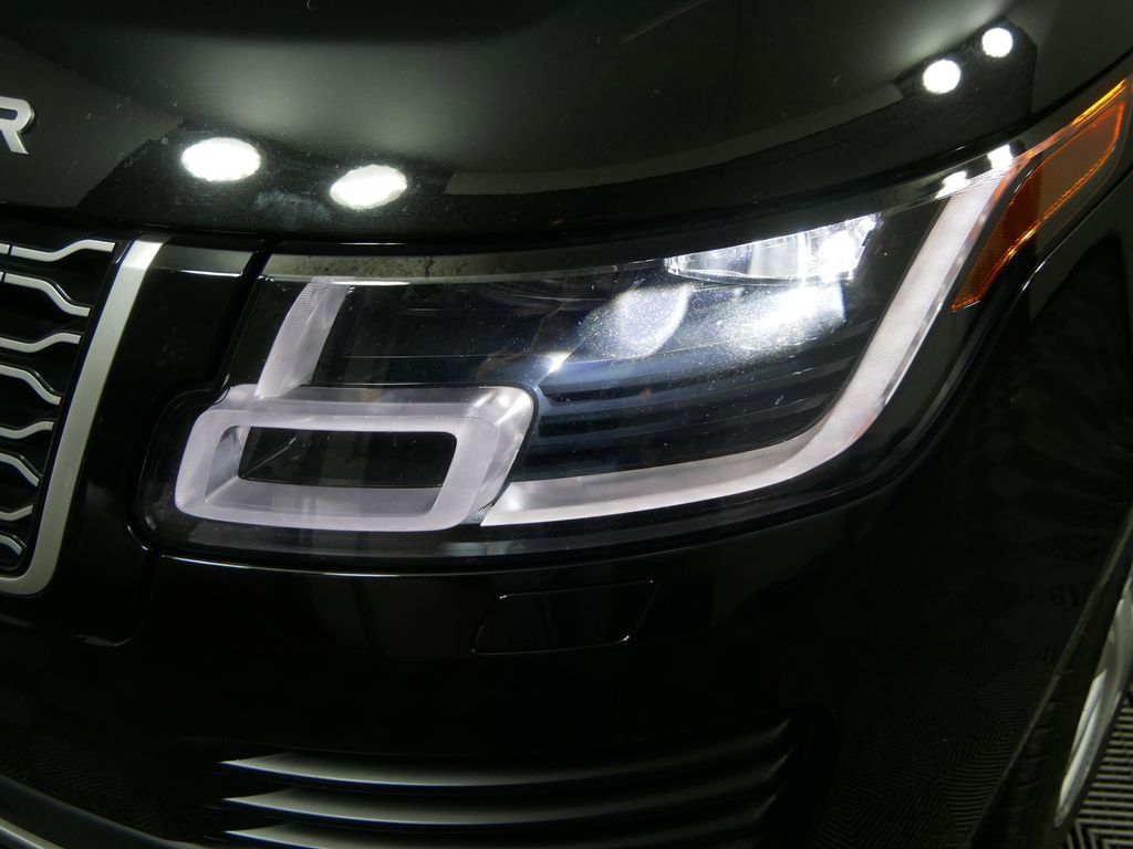 Used 2022 Land Rover Range Rover Westminster Edition image 9