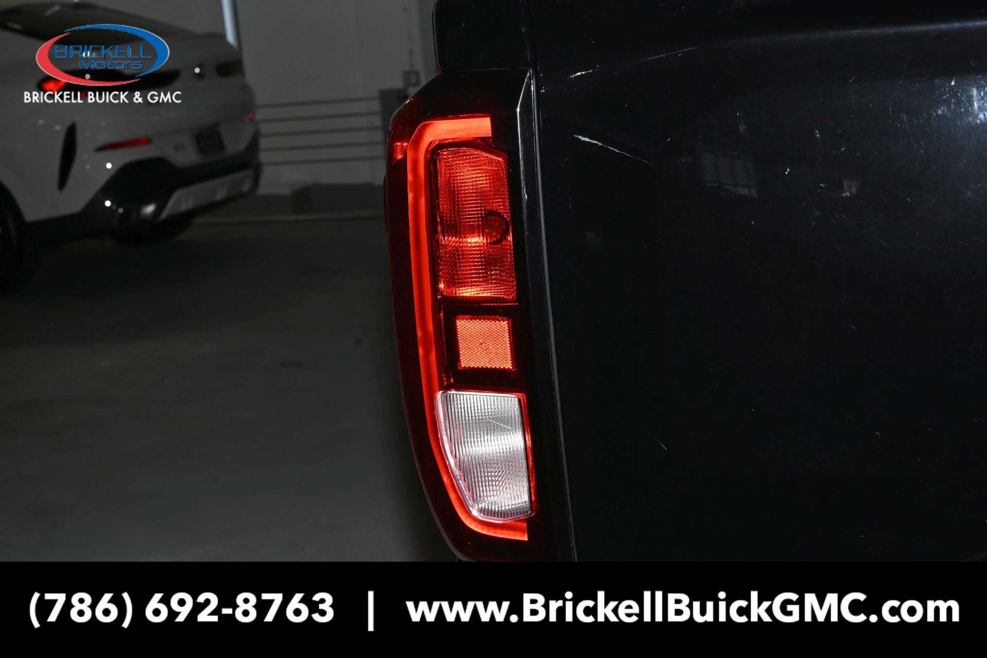 Used 2021 GMC Sierra 1500 Elevation RWD image 11
