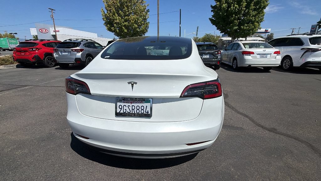 Used 2023 Tesla Model 3 Standard Range RWD image 5