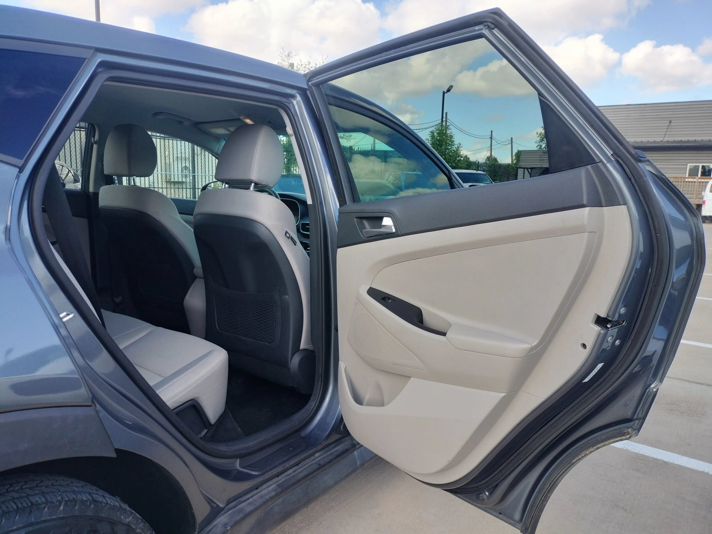 Used 2021 Hyundai Tucson SE FWD image 34