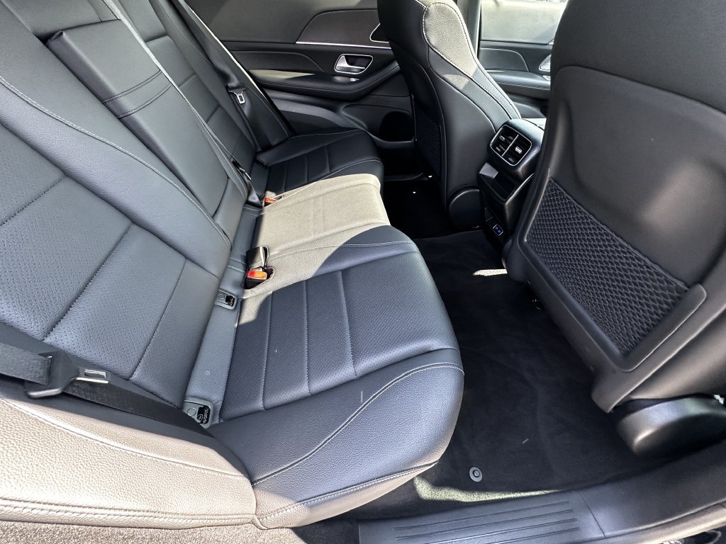 Certified 2025 Mercedes-Benz GLE 350 4MATIC w/ AMG Line Exterior image 18