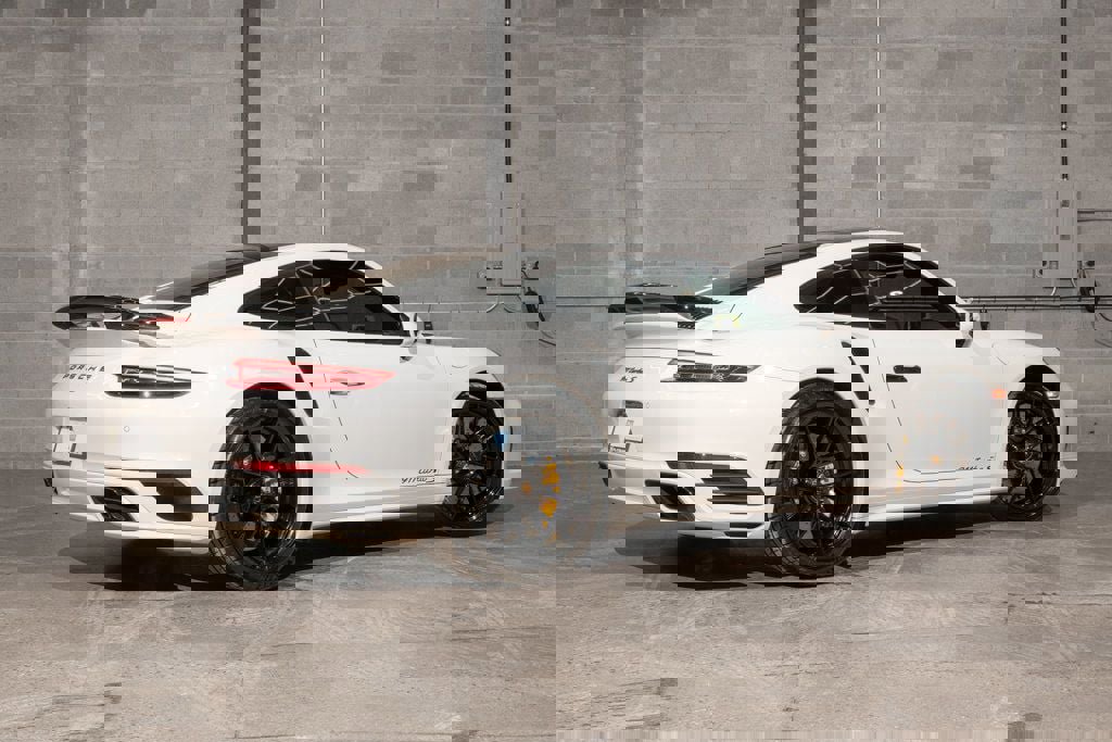 Used 2019 Porsche 911 Turbo S image 3