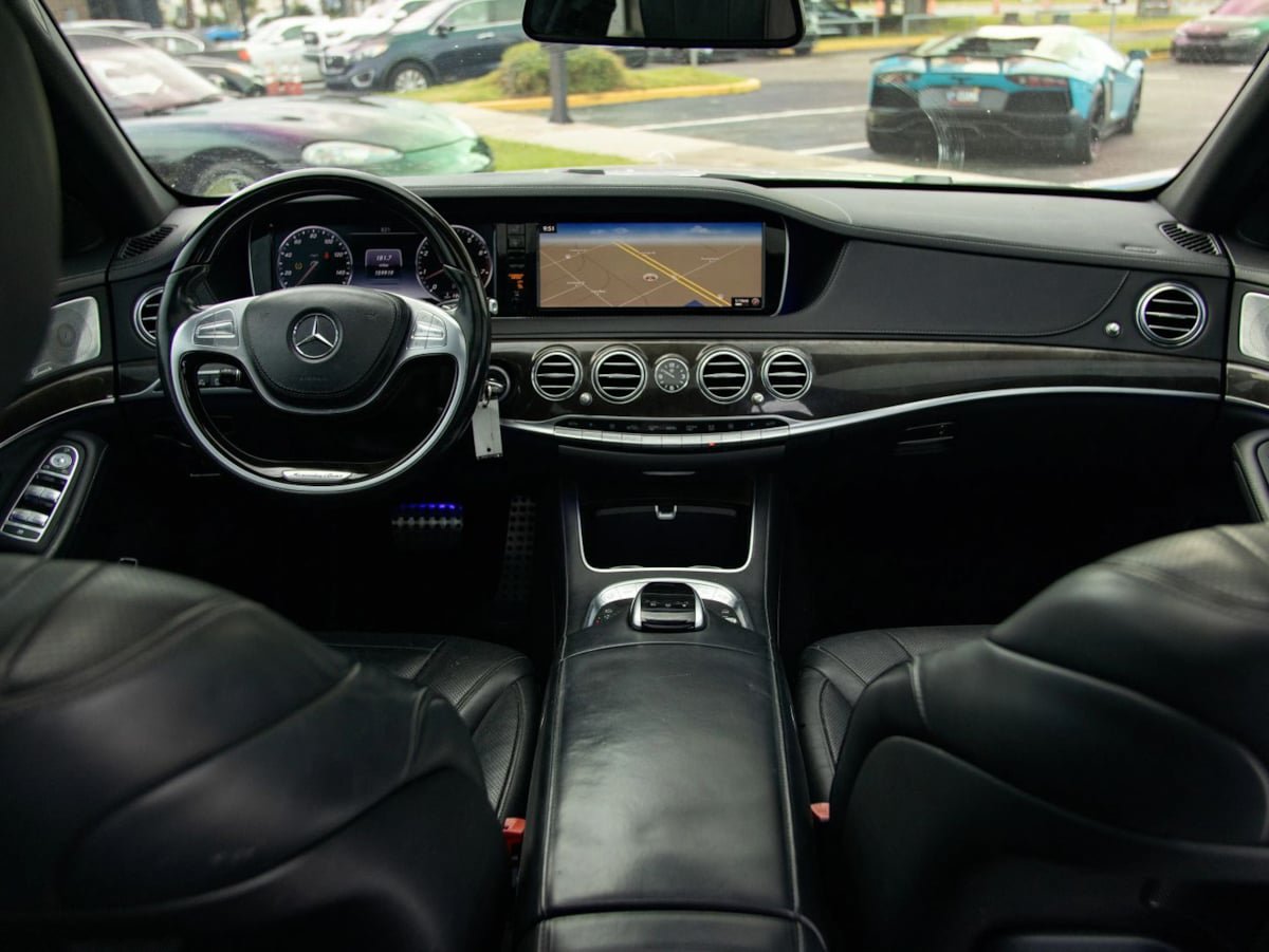Used 2015 Mercedes-Benz S 550 Sedan image 29