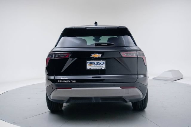 Used 2026 Chevrolet Equinox LT AWD/4WD image 6