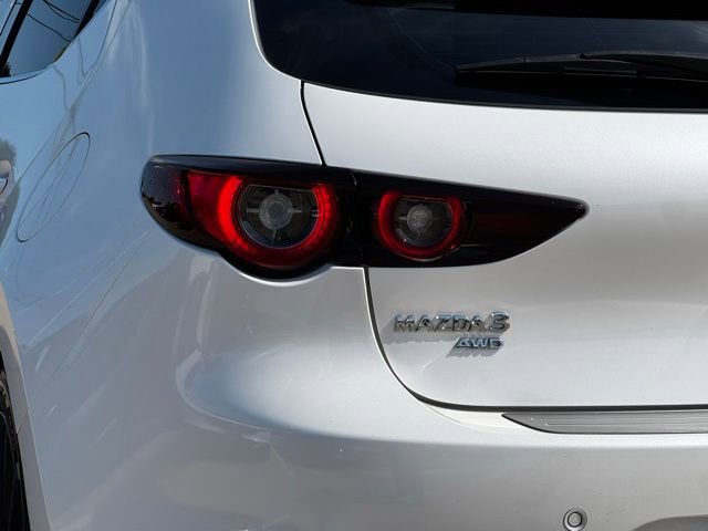Used 2023 MAZDA MAZDA3 Hatchback w/Premium Plus Pkg AWD/4WD image 7