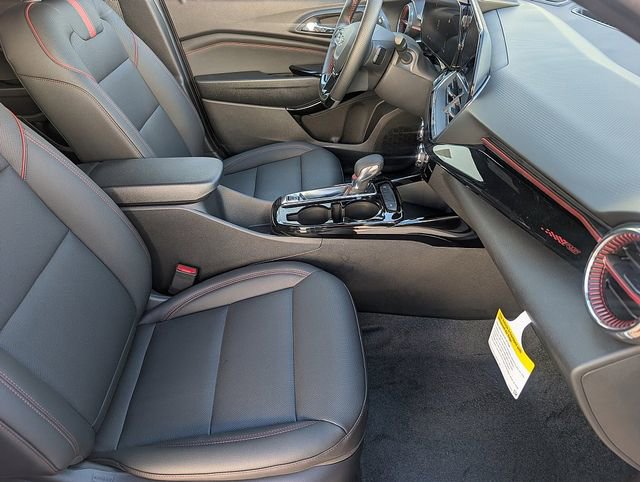 New 2026 Chevrolet Trax RS w/ Sunroof Package FWD image 12