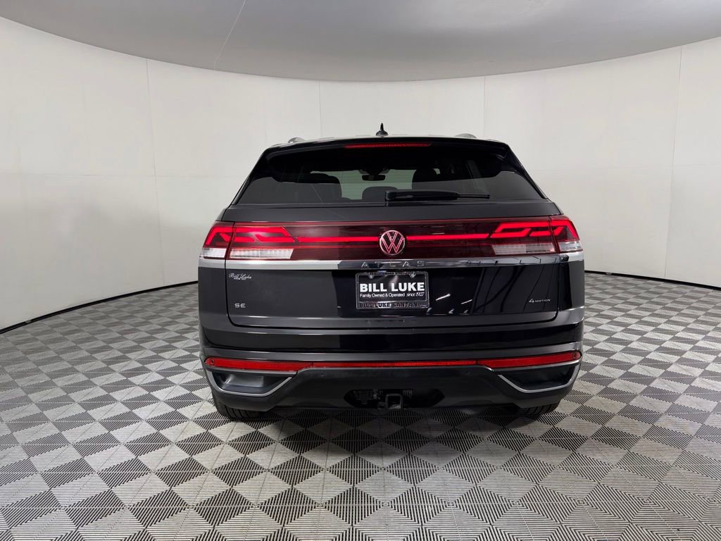 Used 2025 Volkswagen Atlas Cross Sport SE AWD/4WD image 8