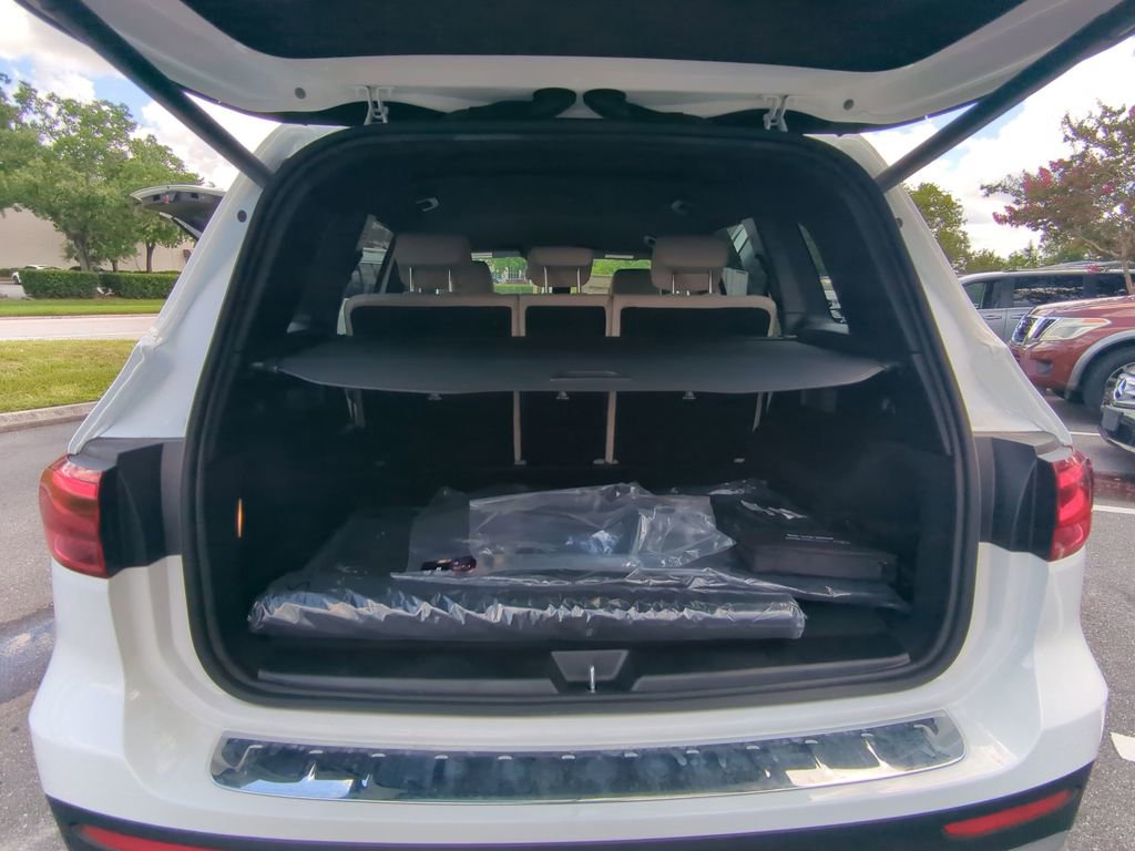 New 2025 Mercedes-Benz GLB 250 GLB 250 image 24