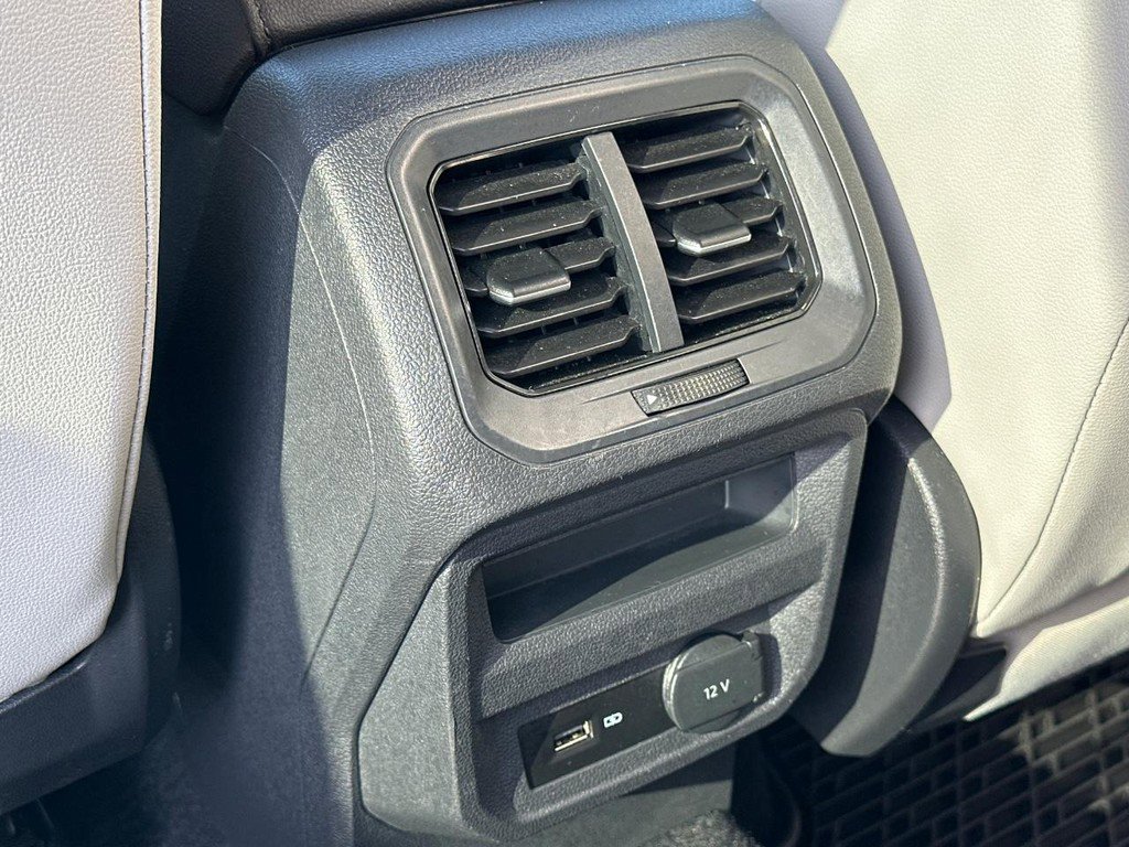 Used 2020 Volkswagen Tiguan SEL image 10