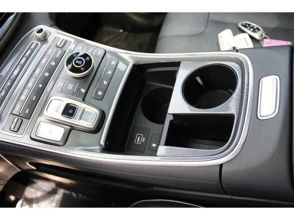 Used 2023 Hyundai Santa Fe Limited image 35