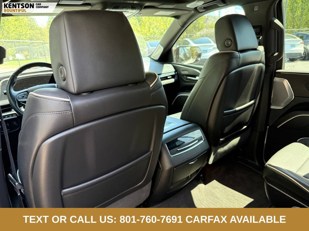Used 2024 Cadillac Escalade Sport w/ LPO, ONYX Package AWD/4WD image 35