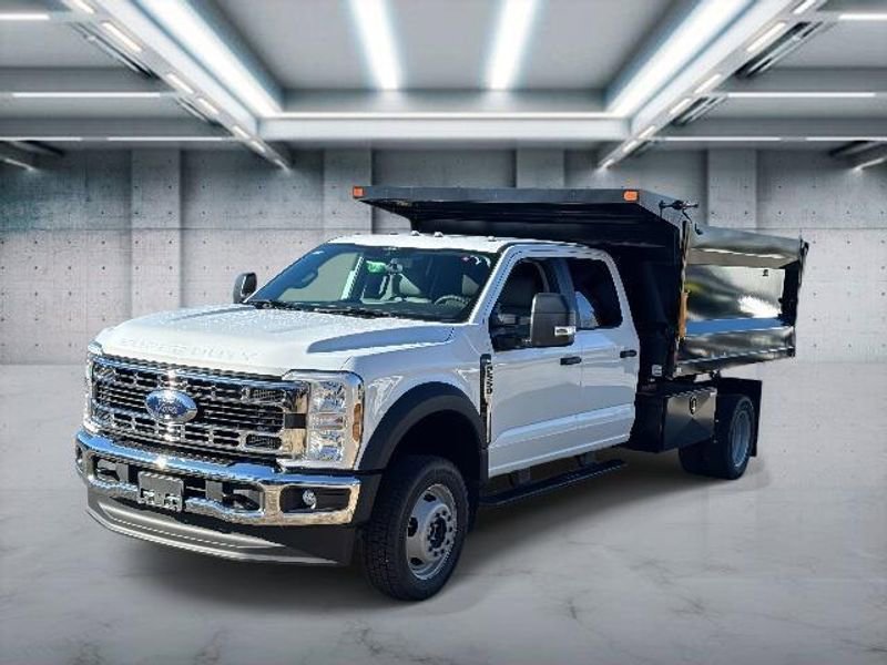 New 2026 Ford F550 4x4 Crew Cab