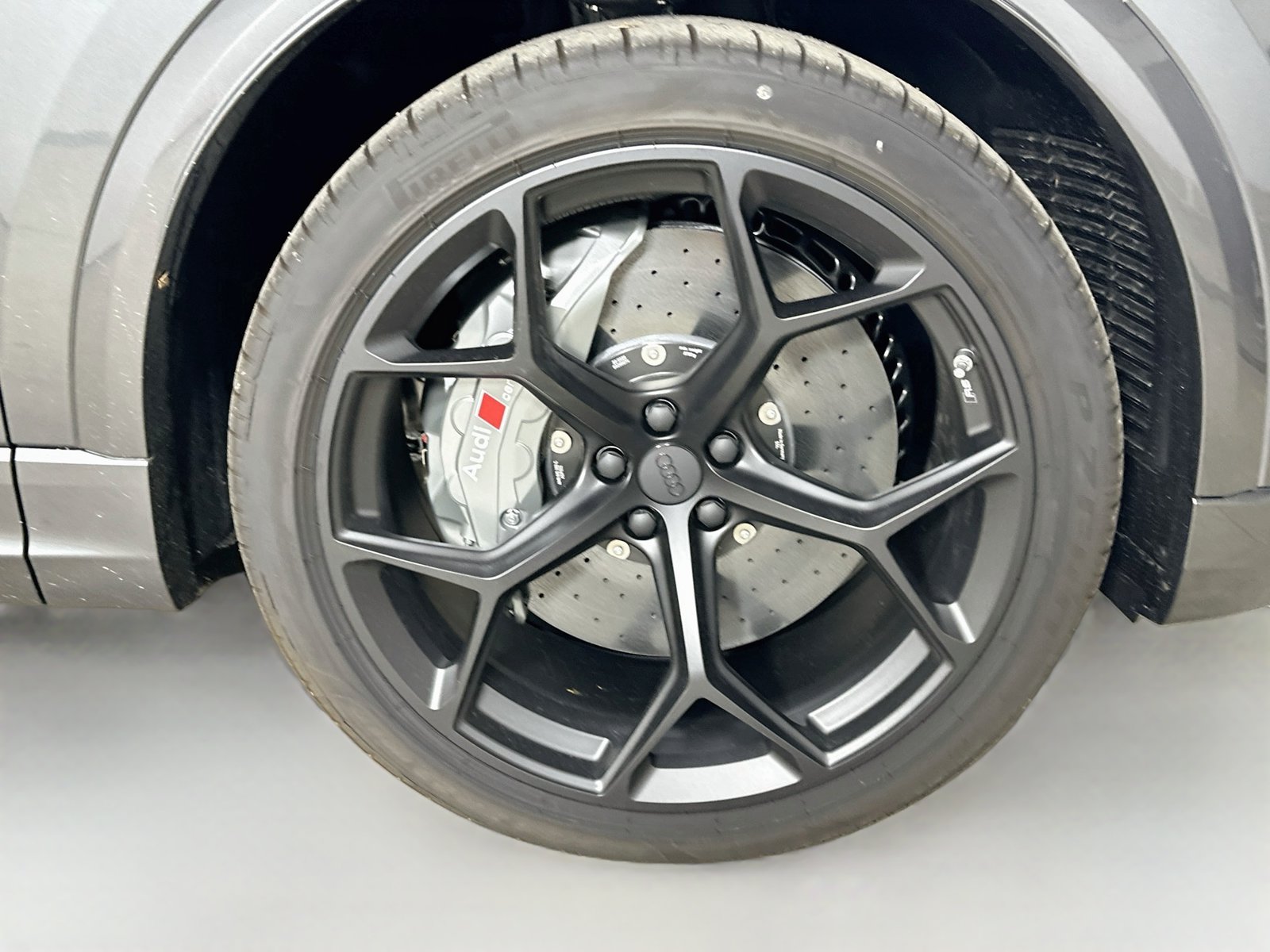 New 2027 Audi RS Q8 performance AWD/4WD image 10
