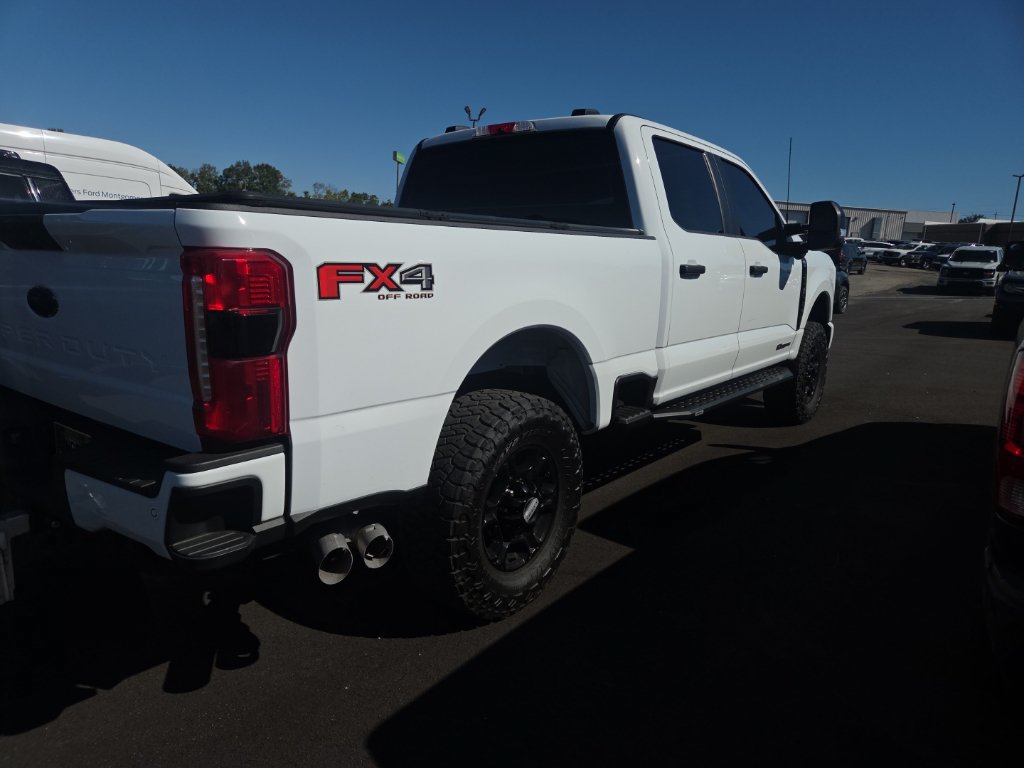 Used 2024 Ford F250 XL w/ STX Appearance Package AWD/4WD image 10