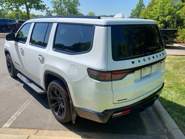 Used 2023 Jeep Wagoneer Series II AWD/4WD image 31