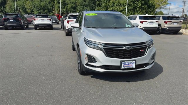 Certified 2022 Chevrolet Equinox RS w/ RS Leather Package image 3