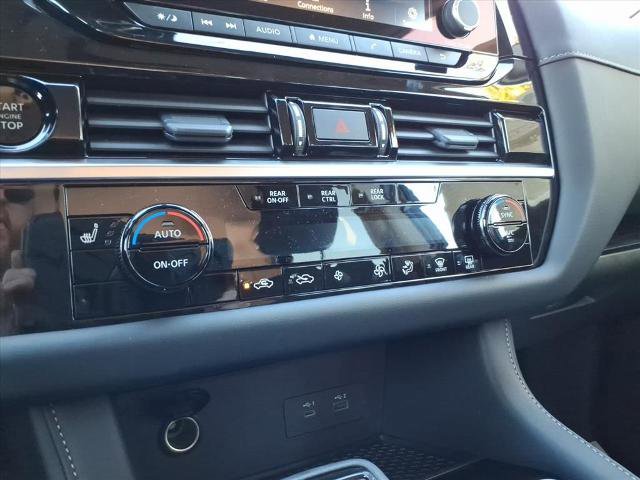 Certified 2025 Nissan Pathfinder SV image 23