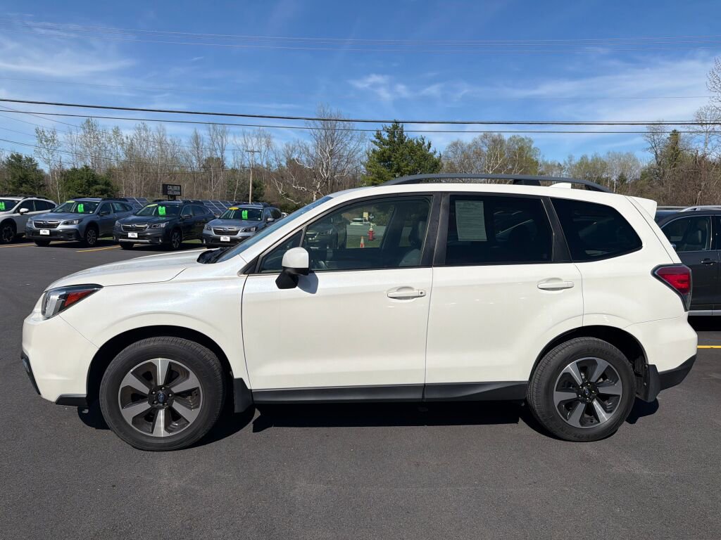 Used 2018 Subaru Forester 2.5i Premium w/ All-Weather Package AWD/4WD image 2