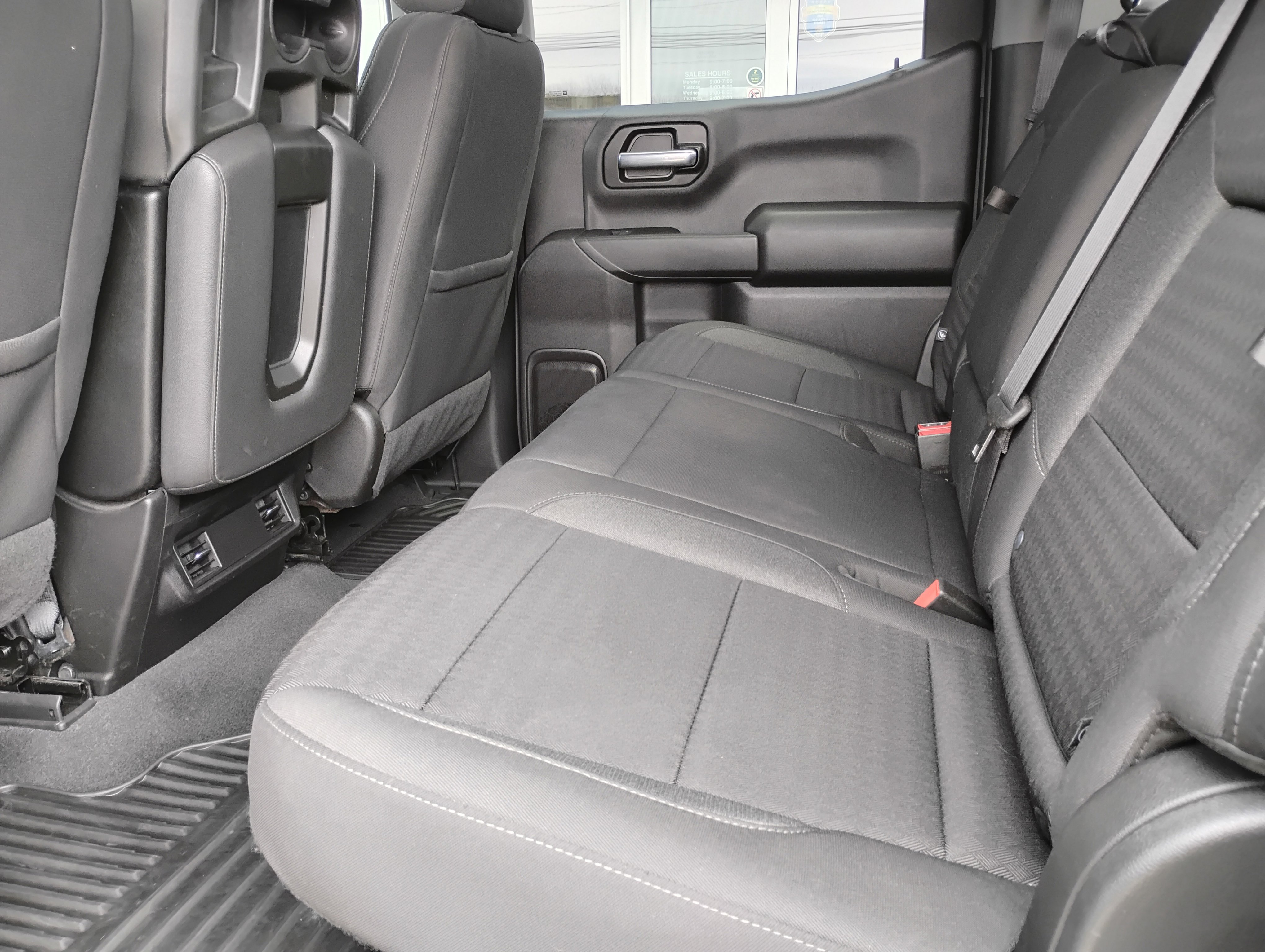 Used 2022 Chevrolet Silverado 1500 Custom AWD/4WD image 17