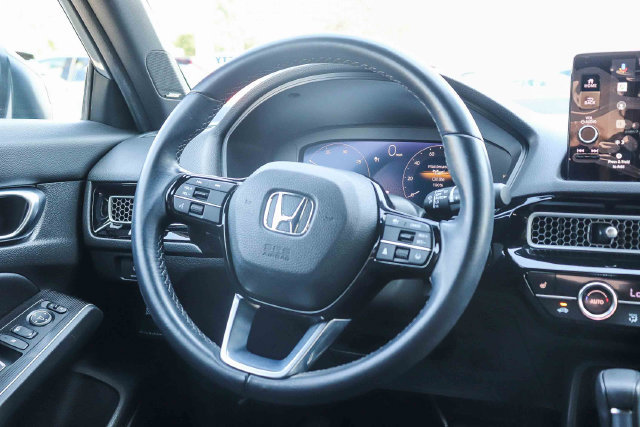 Used 2025 Honda Civic Sport image 16