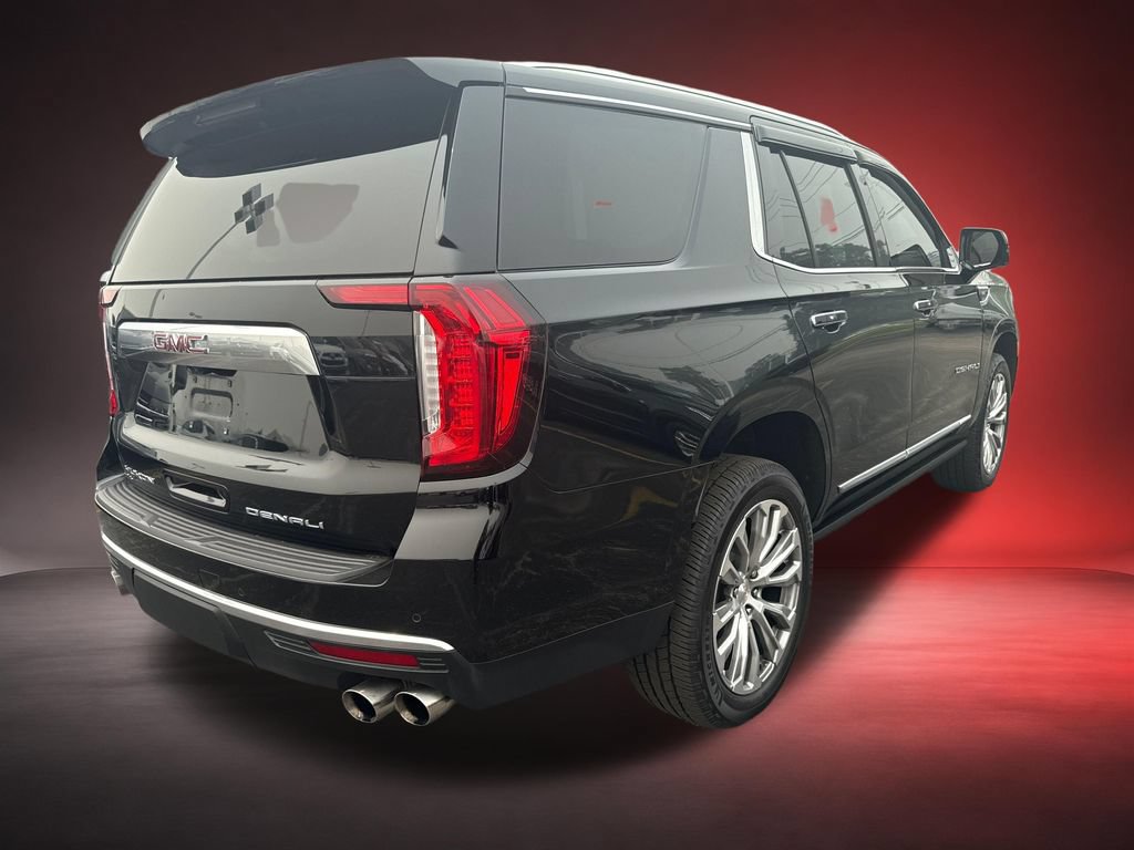 Certified 2021 GMC Yukon Denali w/ Denali Premium Package AWD/4WD image 4