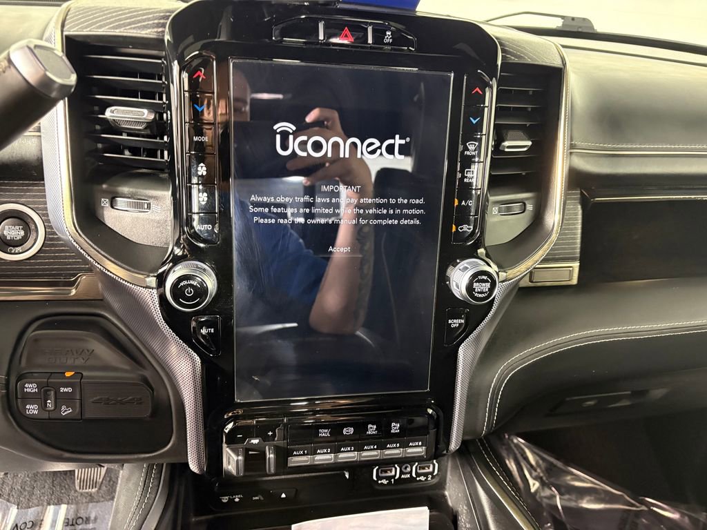 Used 2019 RAM 2500 Limited image 20