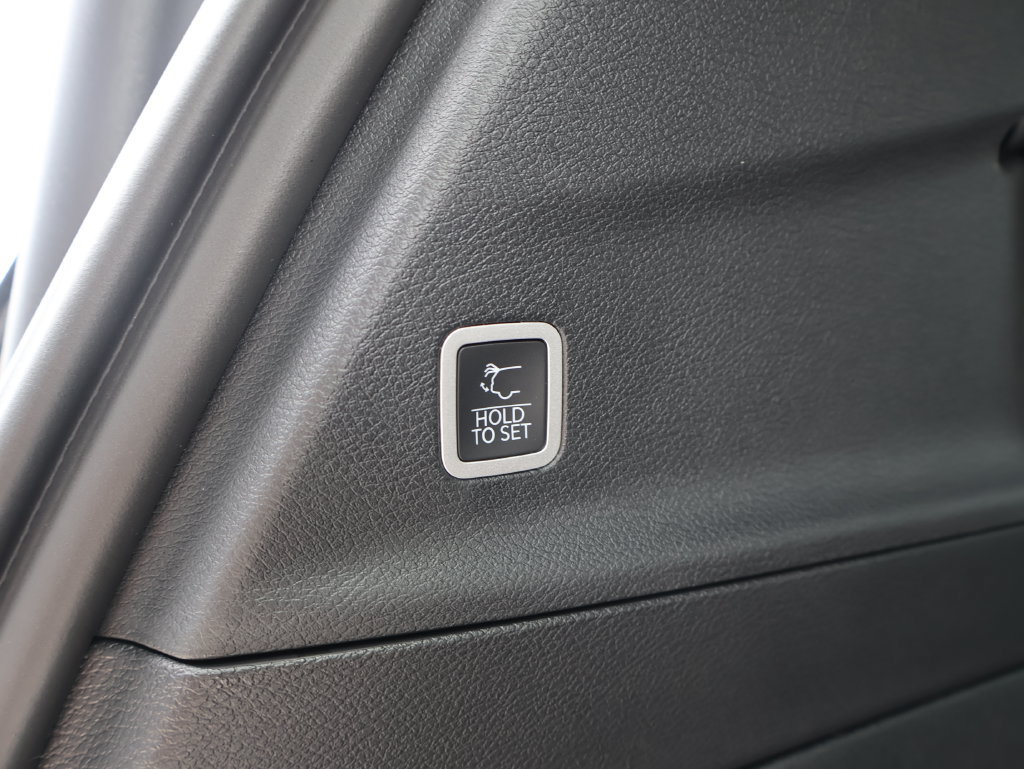 New 2027 Chrysler Pacifica LX FWD image 15