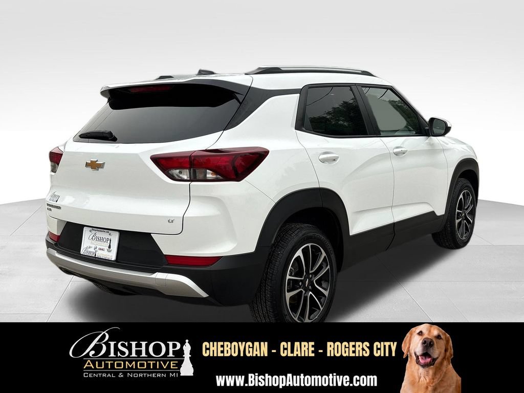Used 2024 Chevrolet TrailBlazer LT AWD/4WD image 11