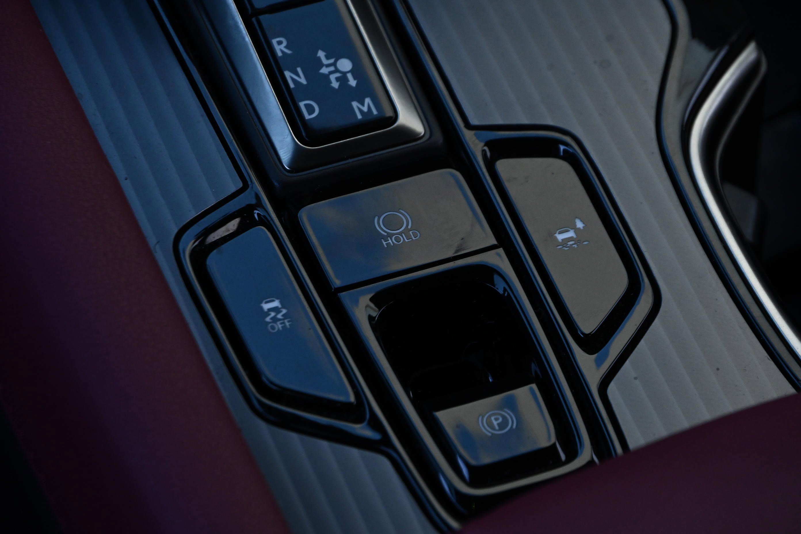 Used 2024 Lexus RX 500h F Sport image 18