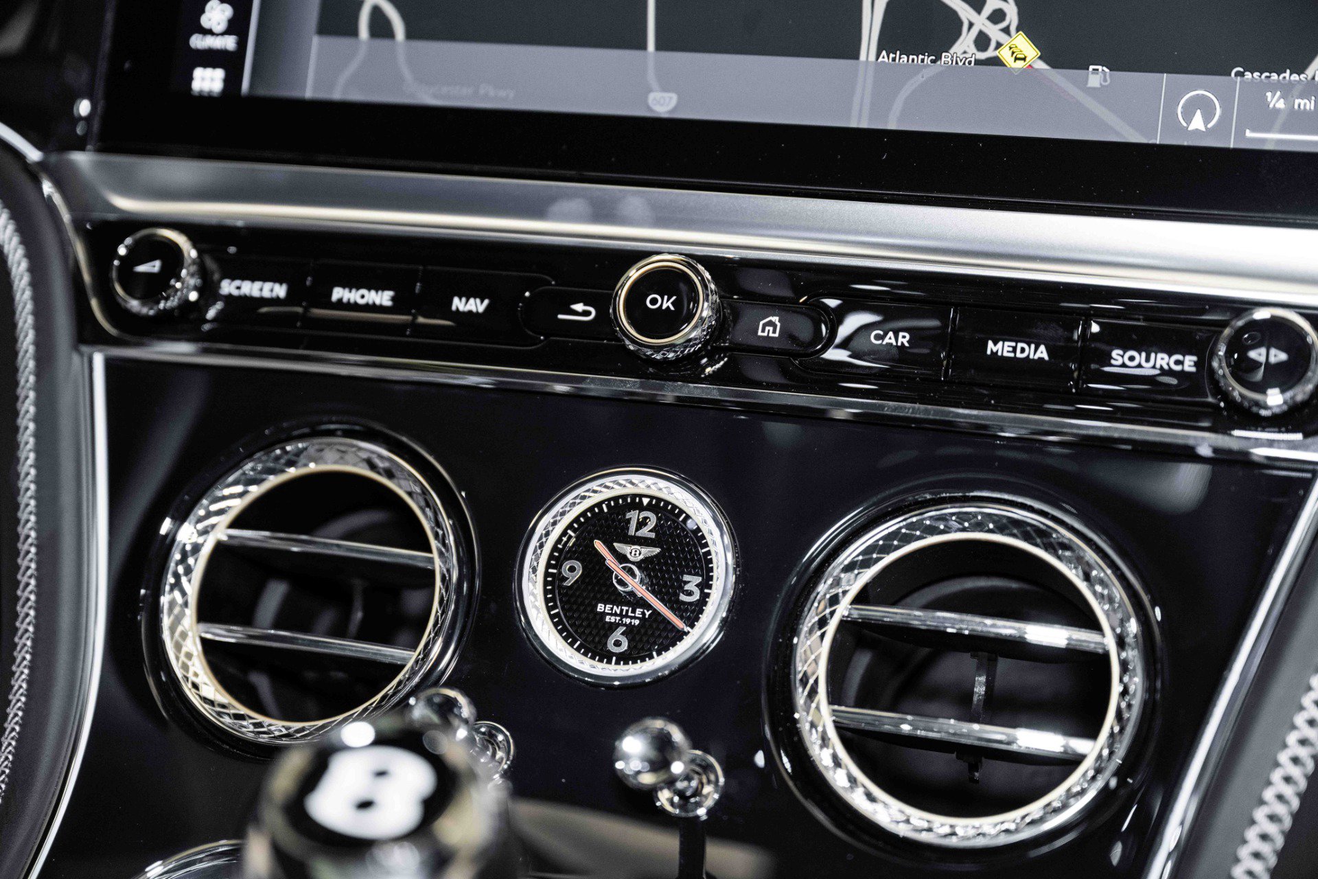 Certified 2024 Bentley Continental GT Speed AWD/4WD image 30