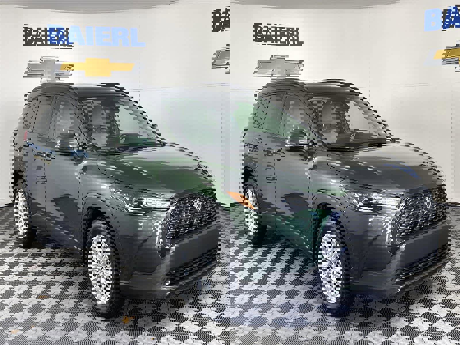 Used 2022 Toyota Corolla Cross LE image 7