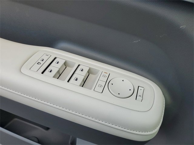 Used 2025 Hyundai Santa Fe SEL image 30