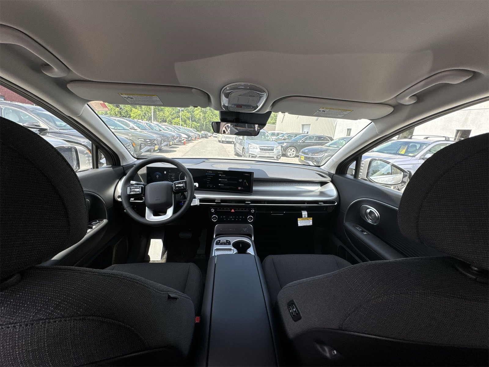 New 2026 Hyundai Ioniq 9 SE image 10