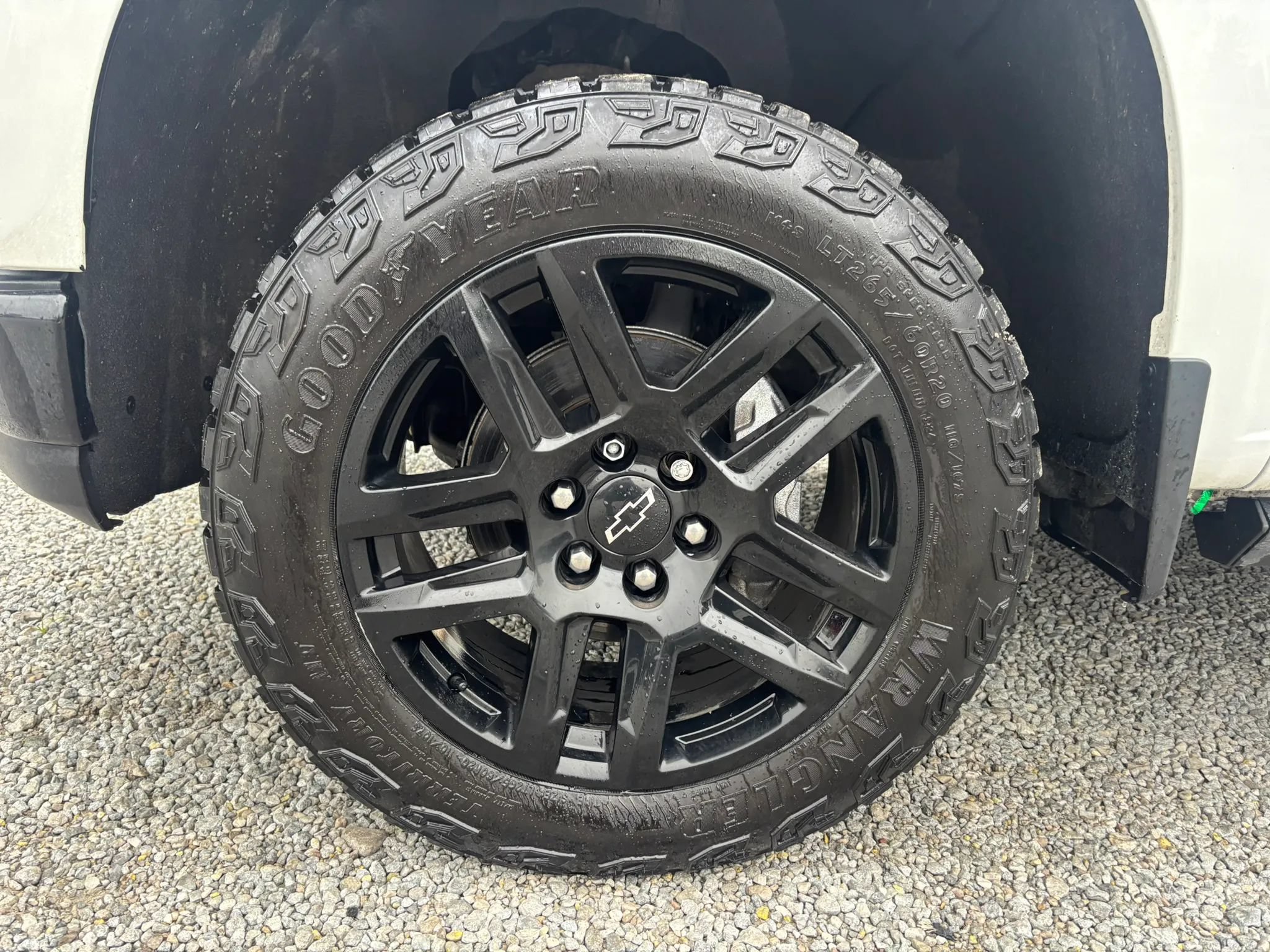 Used 2021 Chevrolet Silverado 1500 Custom Trail Boss w/ Safety Confidence Package AWD/4WD image 16