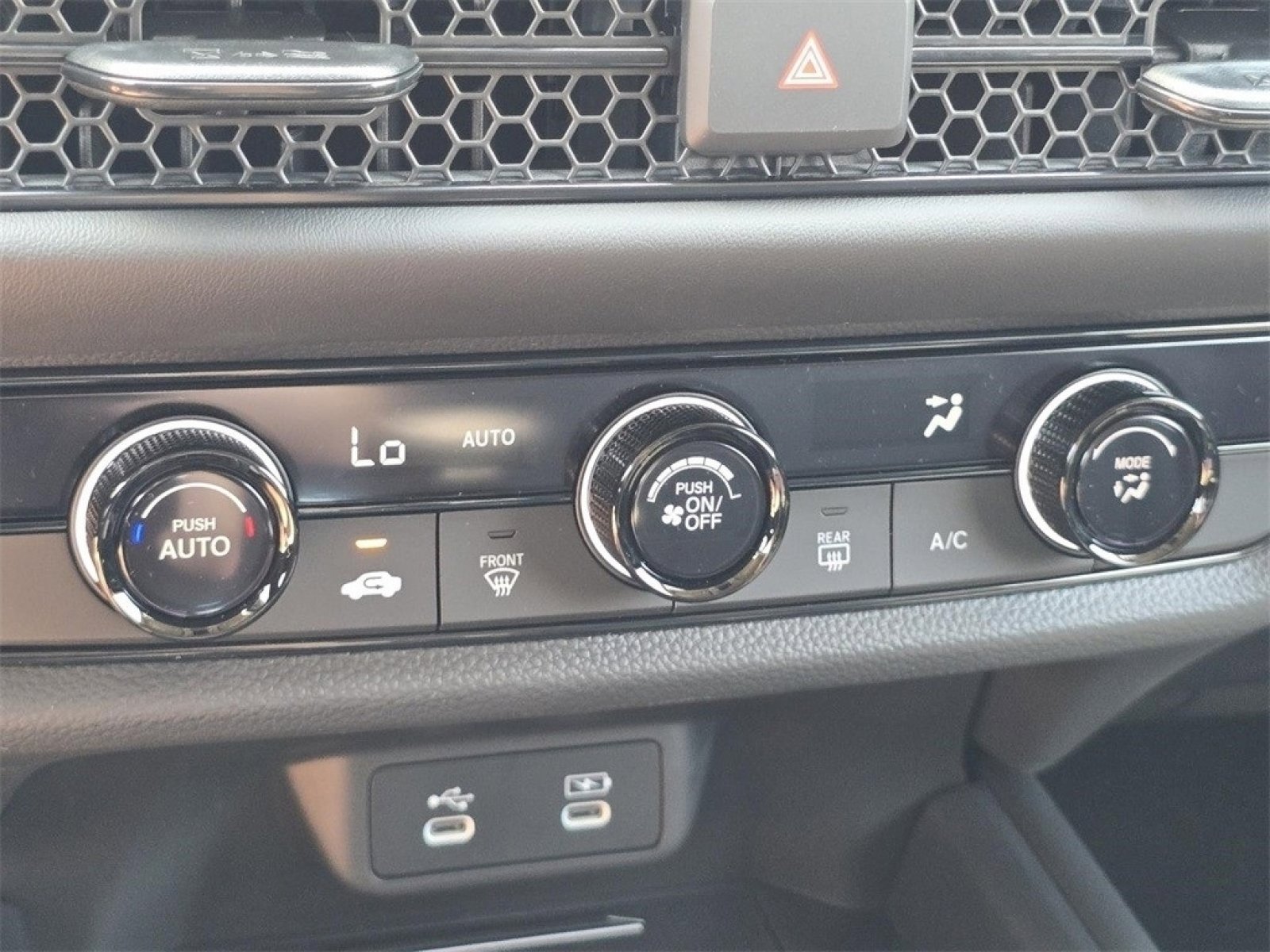 New 2026 Honda HR-V LX image 32