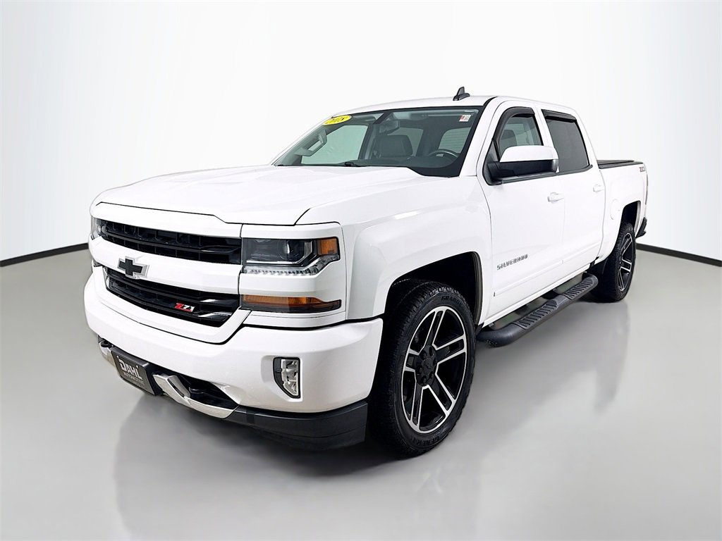 Used 2018 Chevrolet Silverado 1500 LT w/ LPO, Black Pack image 7