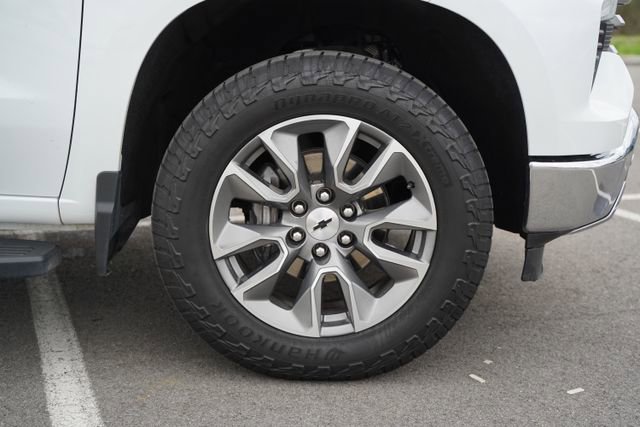 Used 2025 Chevrolet Silverado 1500 LTZ w/ LTZ Premium Package image 47