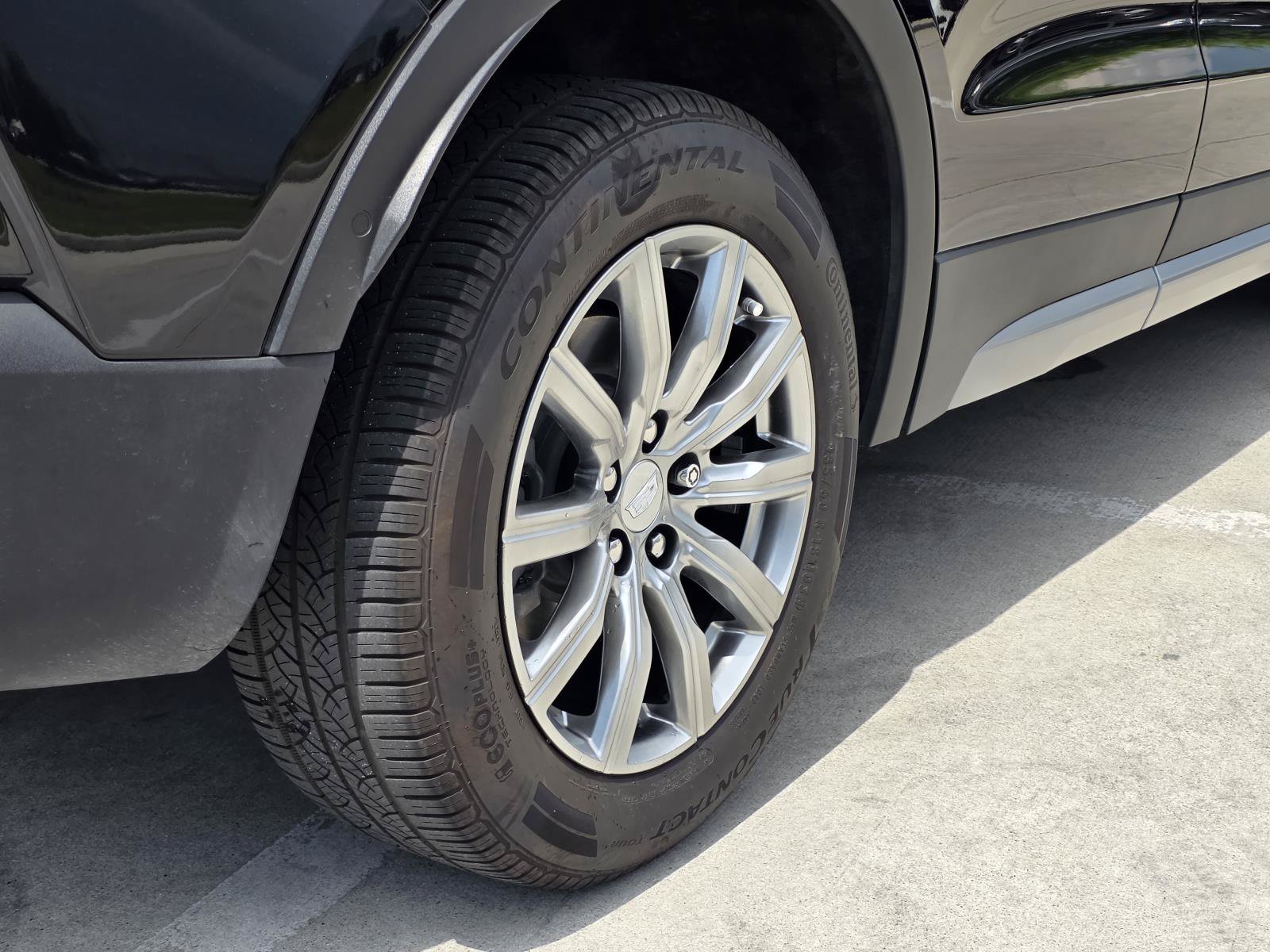 Certified 2023 Cadillac XT4 Premium Luxury w/ Technology Package FWD image 12