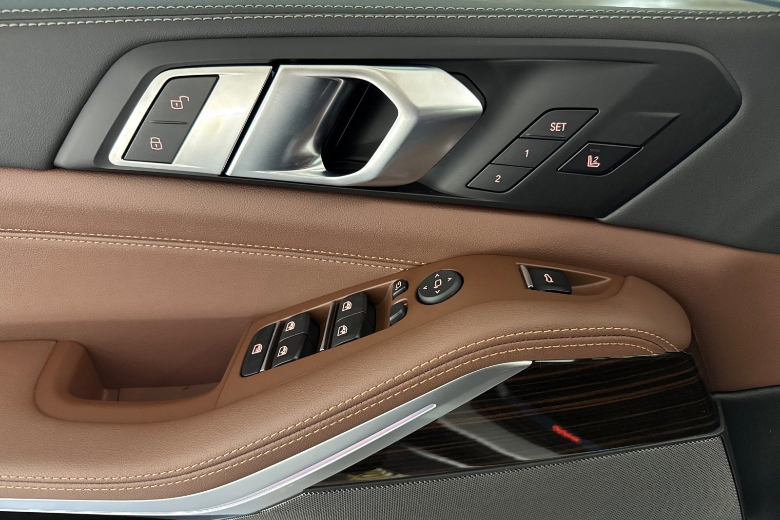 Used 2026 BMW X5 sDrive40i w/ Climate Comfort Package RWD image 14