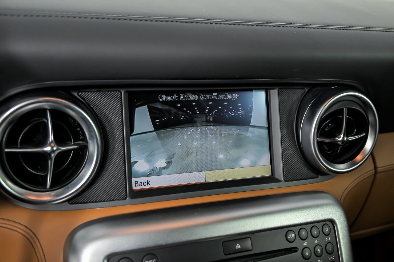 Used 2012 Mercedes-Benz SLS AMG Coupe image 33
