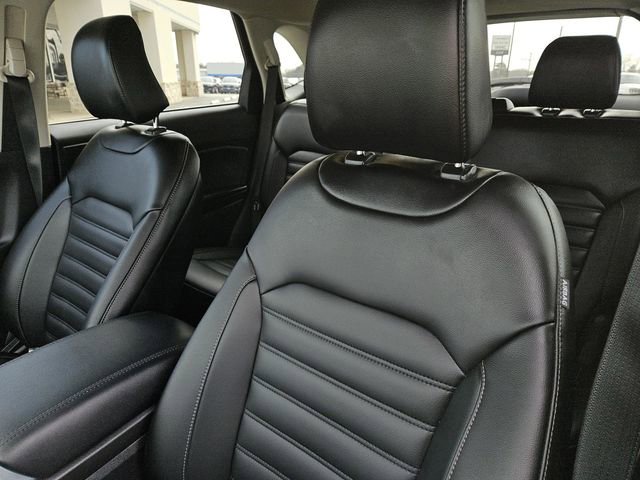 Used 2021 Ford Edge SEL w/ Convenience Package image 26