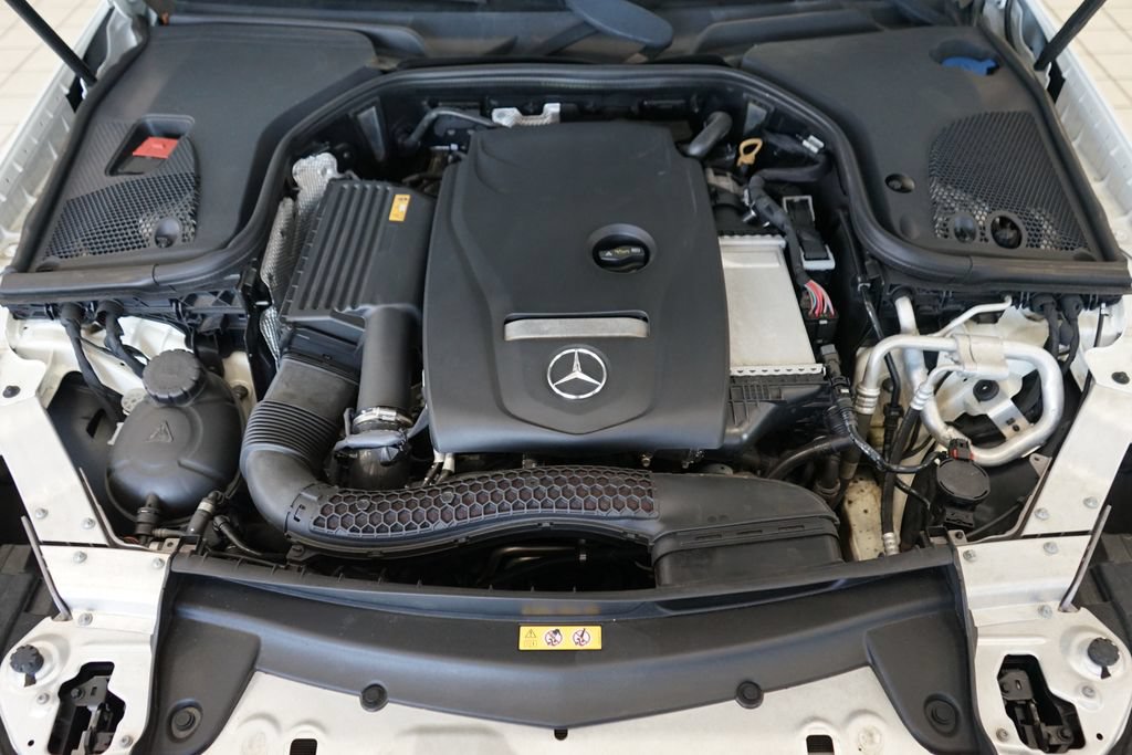 Used 2019 Mercedes-Benz E 300 w/ Premium 1 Package image 51