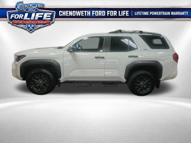 Used 2025 Toyota 4Runner SR5 AWD/4WD image 2
