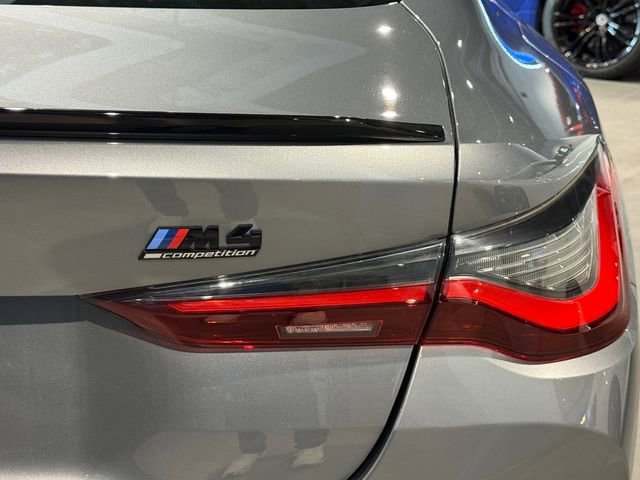 Used 2023 BMW M4 Competition w/ Executive Package RWD image 31