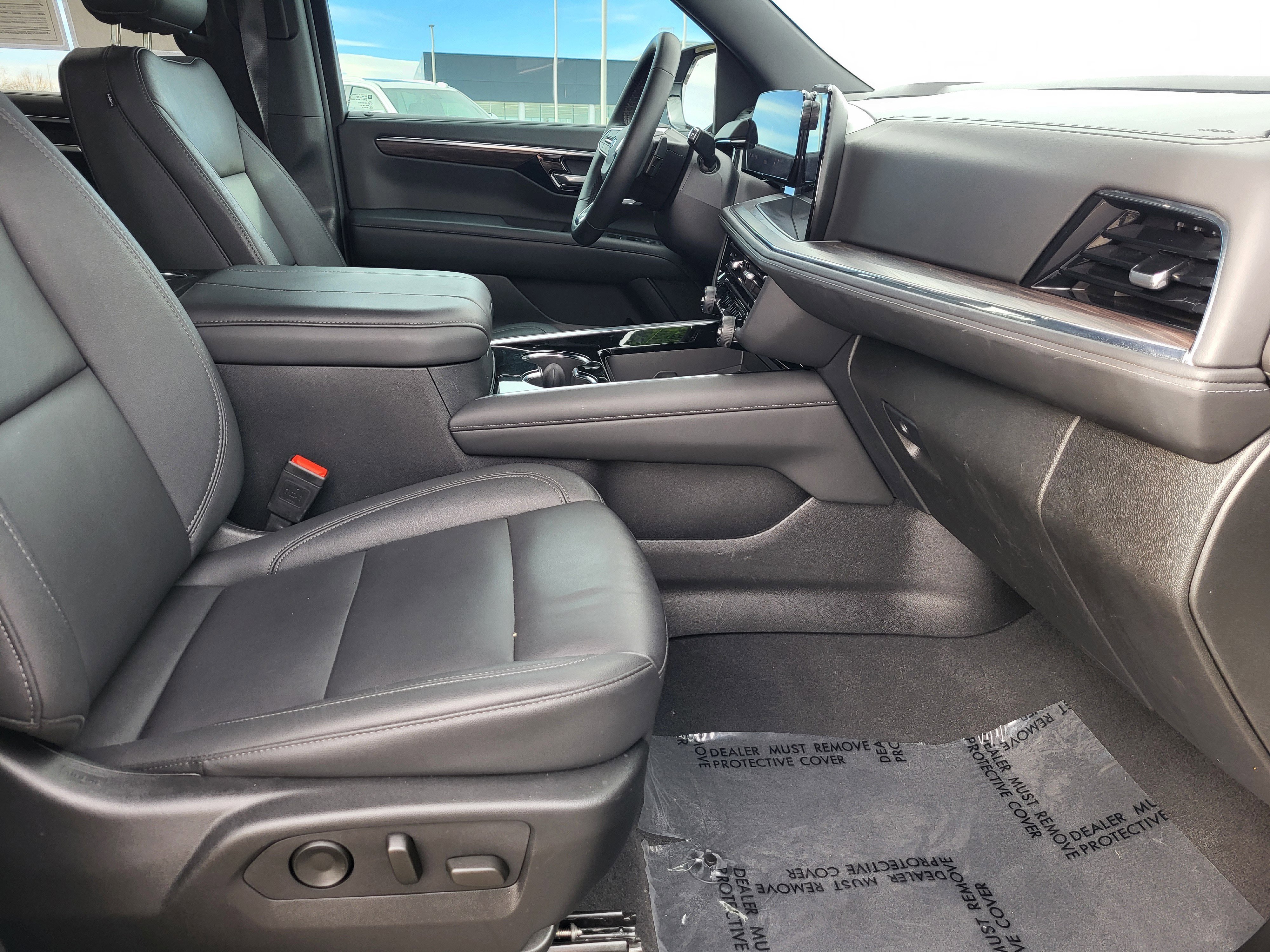 Certified 2025 Chevrolet Tahoe Z71 image 20