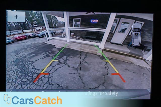 Used 2020 Ford Explorer XLT image 28