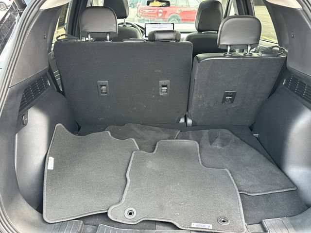 Used 2024 Ford Escape SE w/ PHEV Premium Package FWD image 10