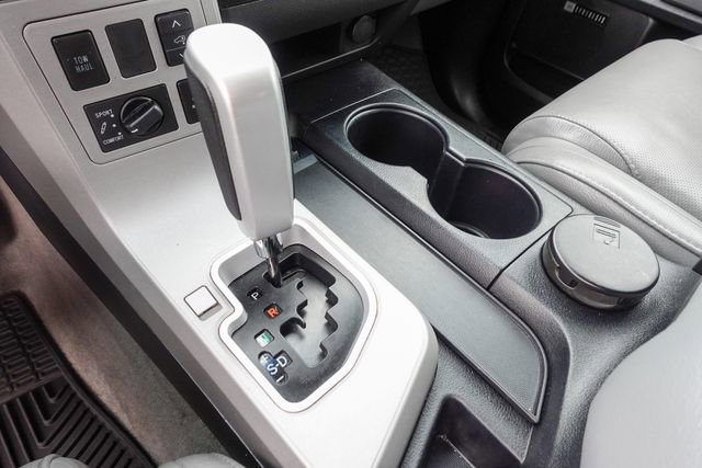 Used 2008 Toyota Sequoia Platinum image 25