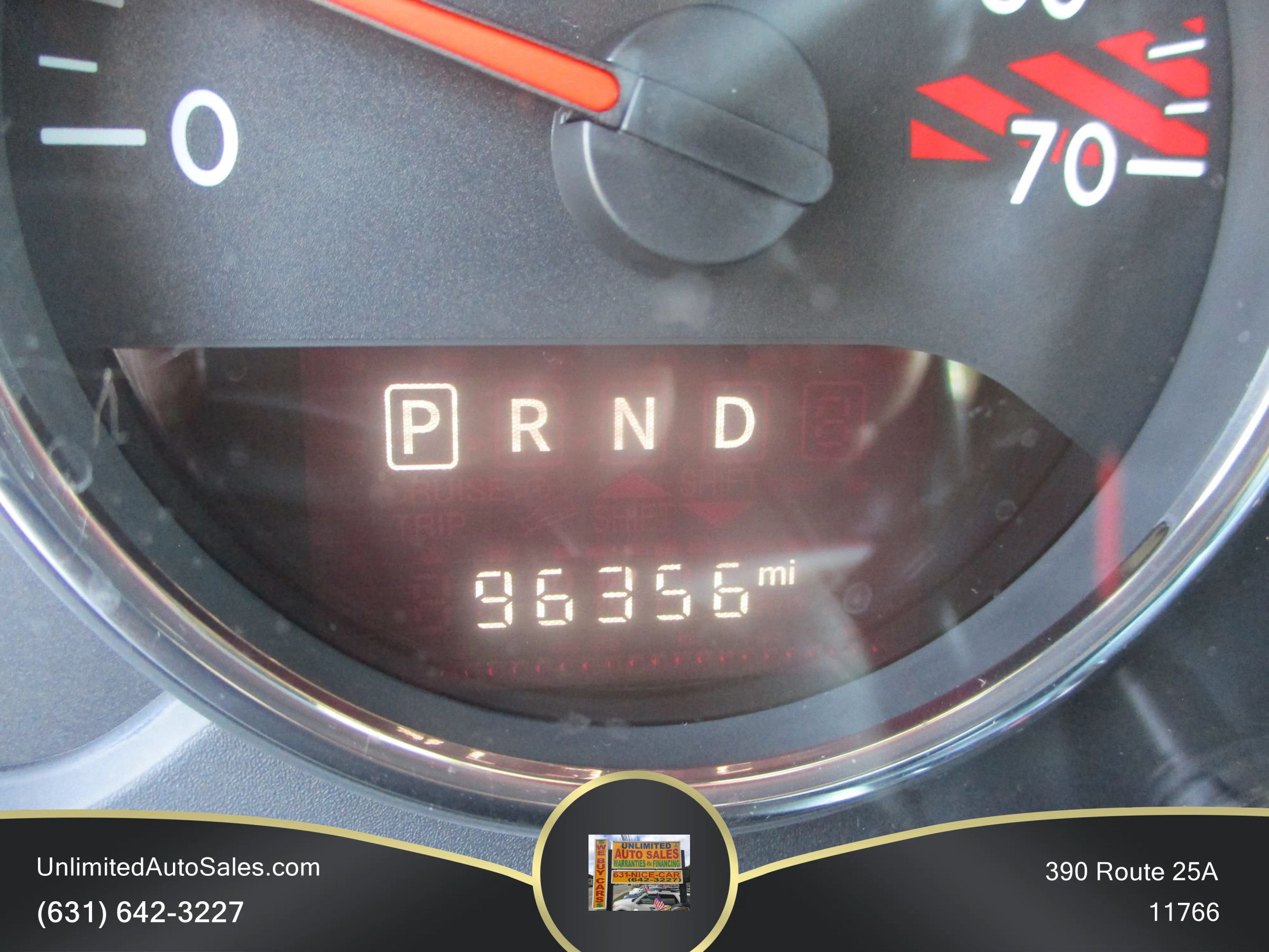 Used 2015 Jeep Wrangler Unlimited Rubicon AWD/4WD image 13